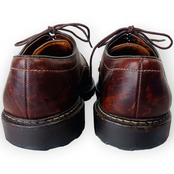 Allen Edmonds SZ 9.5 Mapleton Brown Lace Up Bicycle-Derby Style 7954 - Picture 3 of 9